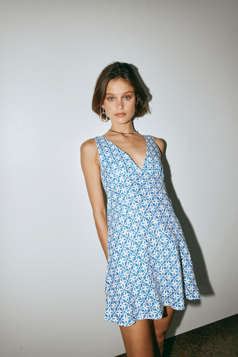 Sun Seeker Bias Cut Linen Mini Dress Blue – VRG GRL