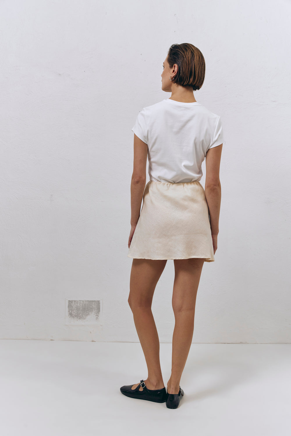 The Way To San Jose Bias Cut Linen Mini Skirt Cream