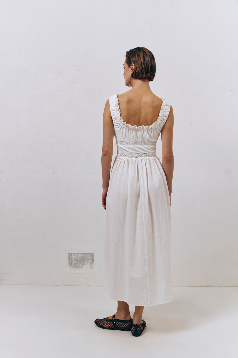 French Silhouette Midi Dress White