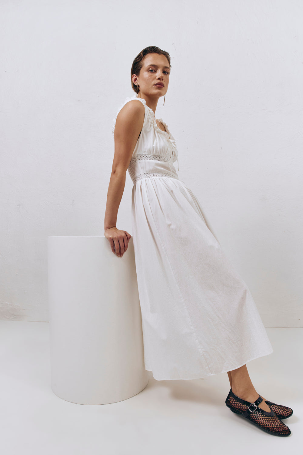 French Silhouette Midi Dress White