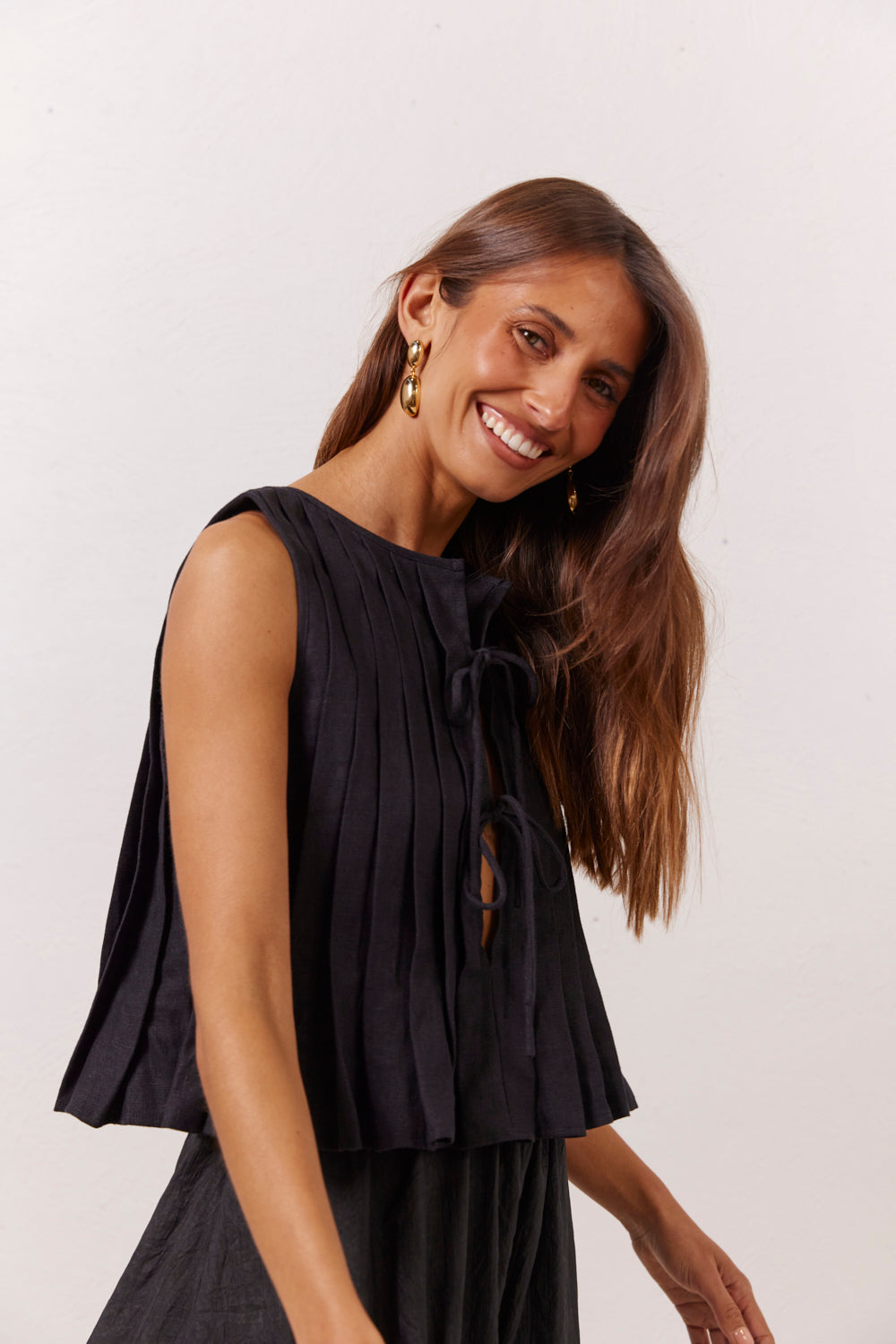 Valeria Linen Top Black