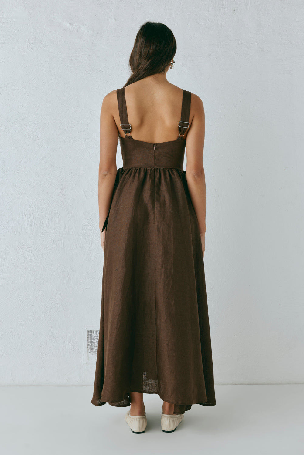 Daphne Linen Midi Dress Chocolate