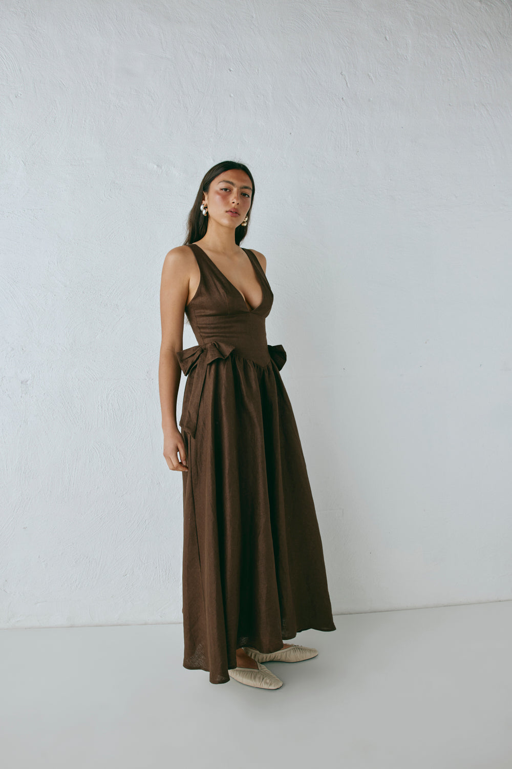 Daphne Linen Midi Dress Chocolate