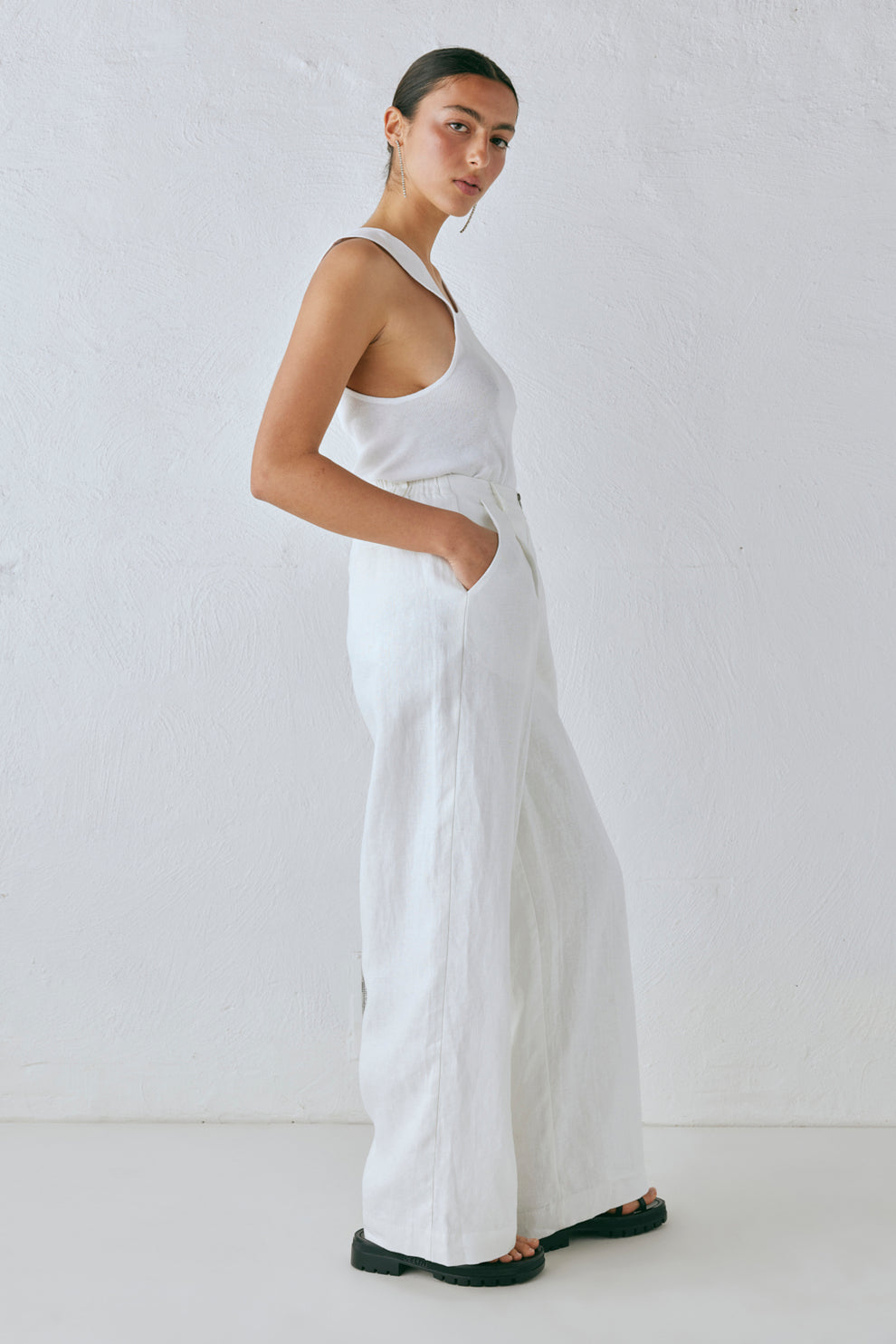 Nahna Linen Pants White