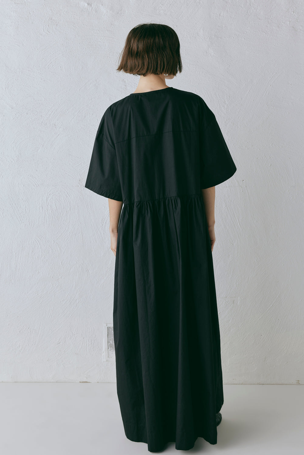 Naomi Smock Maxi Dress Black