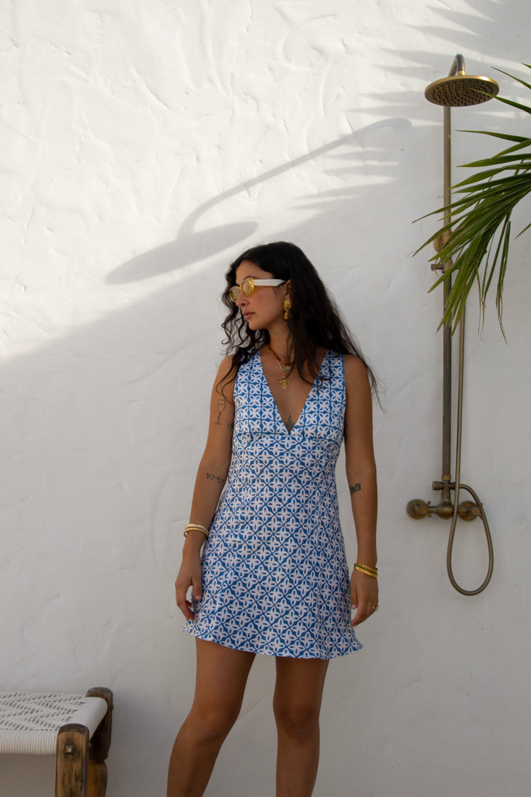 Sun Seeker Bias Cut Linen Mini Dress Blue