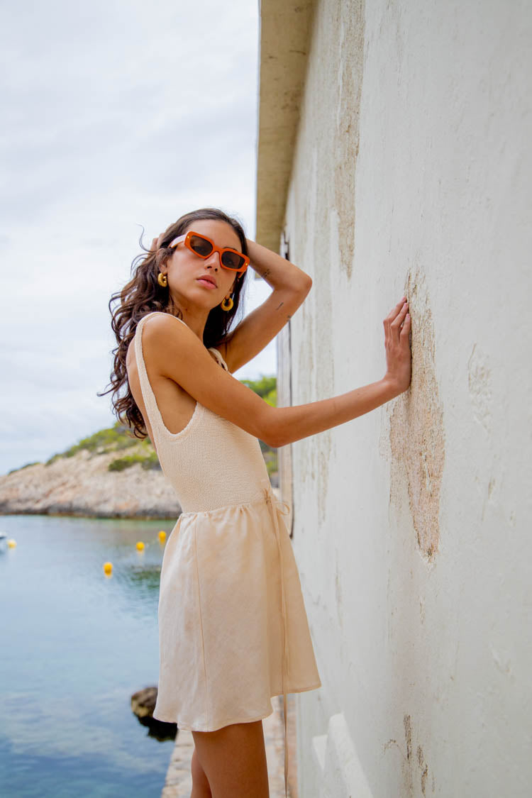 White linen clearance bias cut skirt